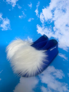 BLUE & WHITE vegan slippers