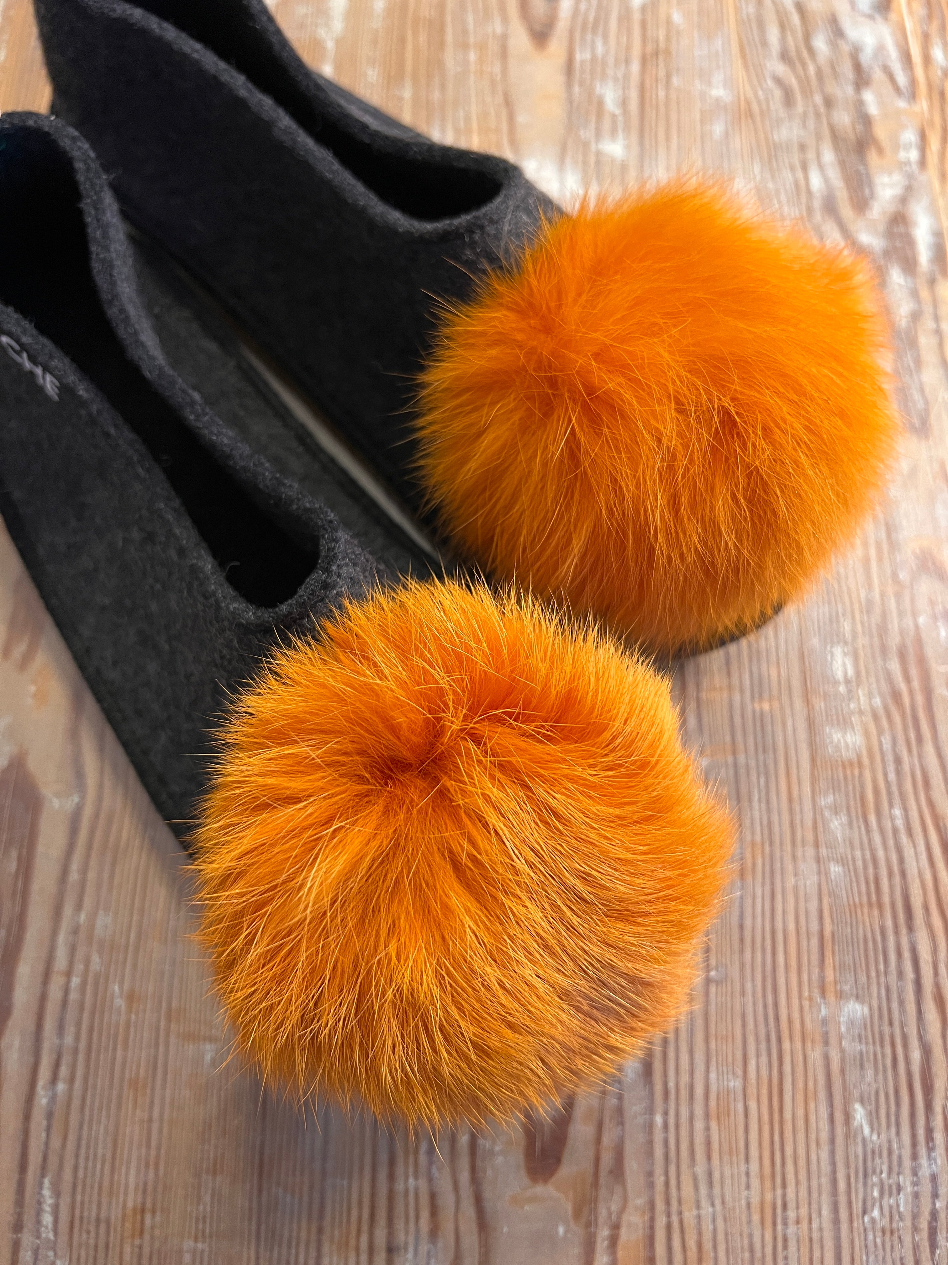 PUMPKIN slippers