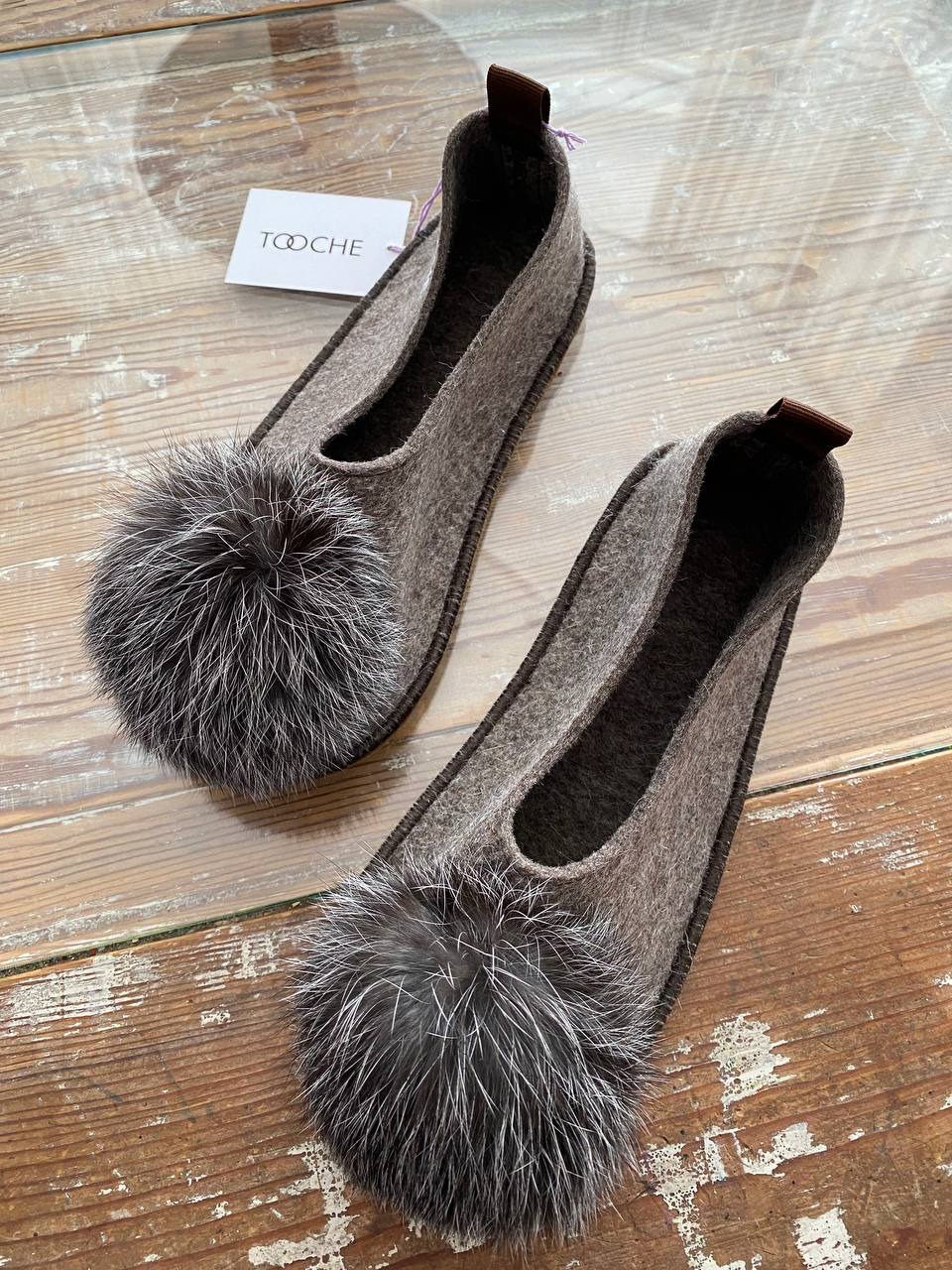 GRAY CLOUD slippers