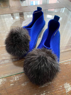 BLUE STORM slippers