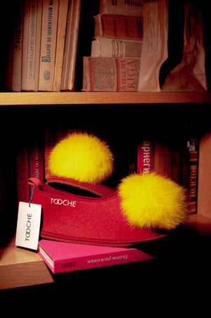 COSY YELLOW slippers