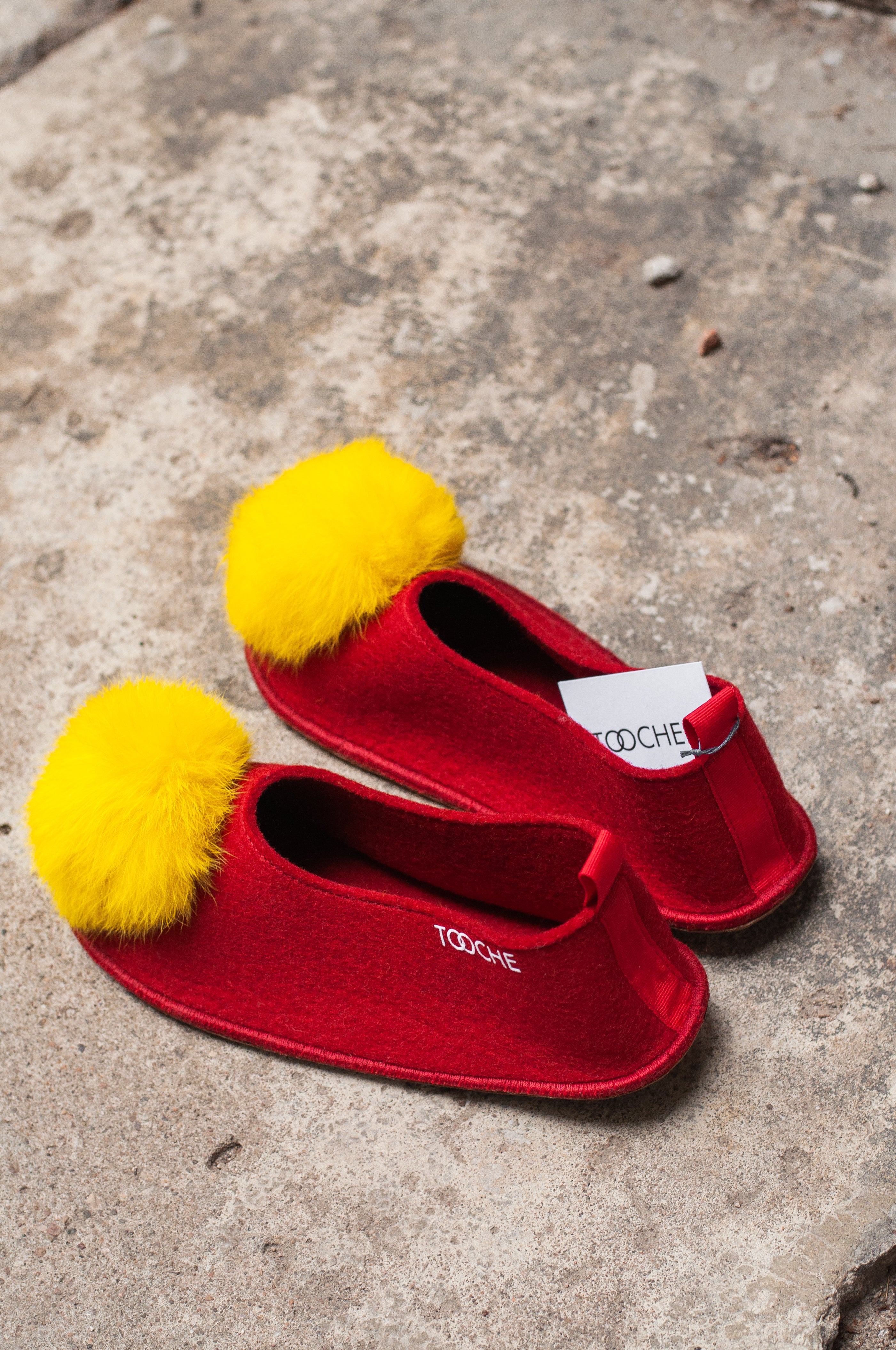 COSY YELLOW slippers